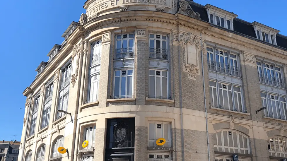 la-poste-min
