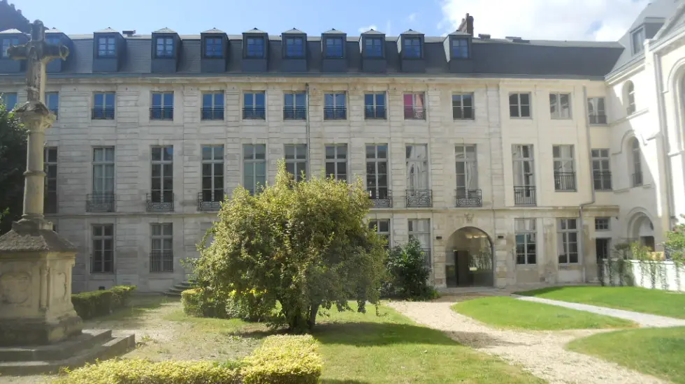 10 rue d'Ecosse